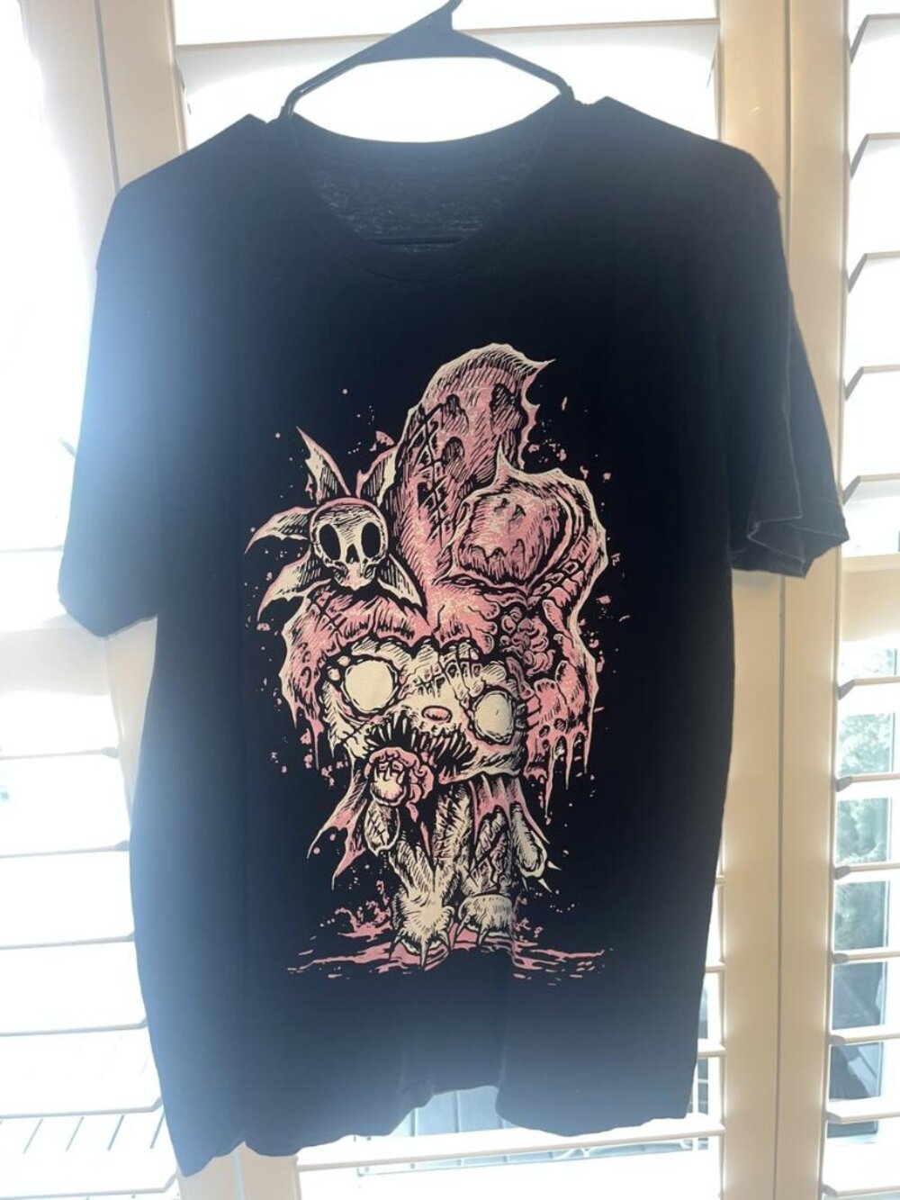 VampireFreaks “Hell Kitty” graphic tee